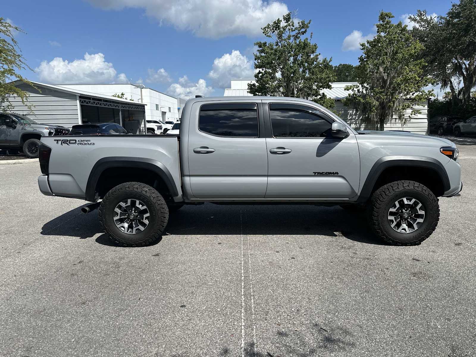 Thumbnail: 2021 Toyota Tacoma - 7