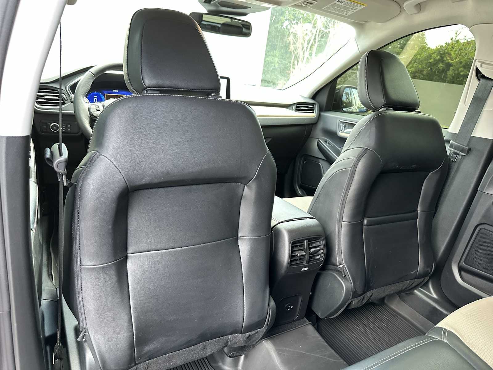 Thumbnail: 2022 Ford Escape - 16