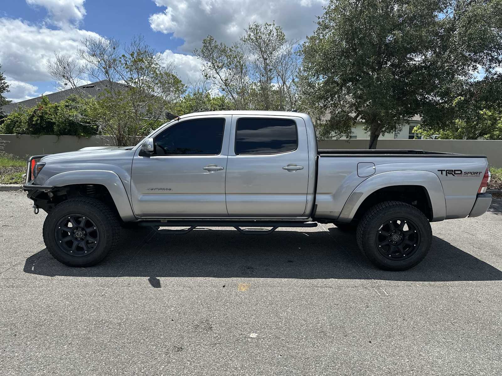 Thumbnail: 2015 Toyota Tacoma - 3