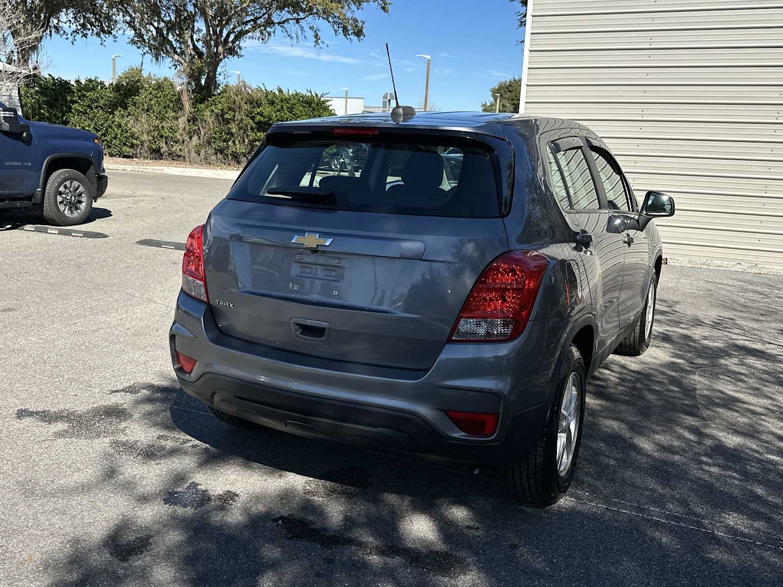 Thumbnail: 2020 Chevrolet Trax - 6