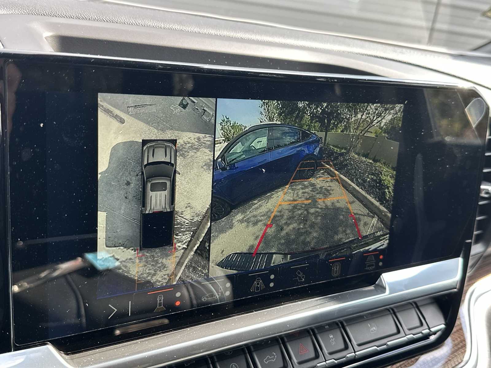 Thumbnail: 2026 Chevrolet Silverado 1500 - 22