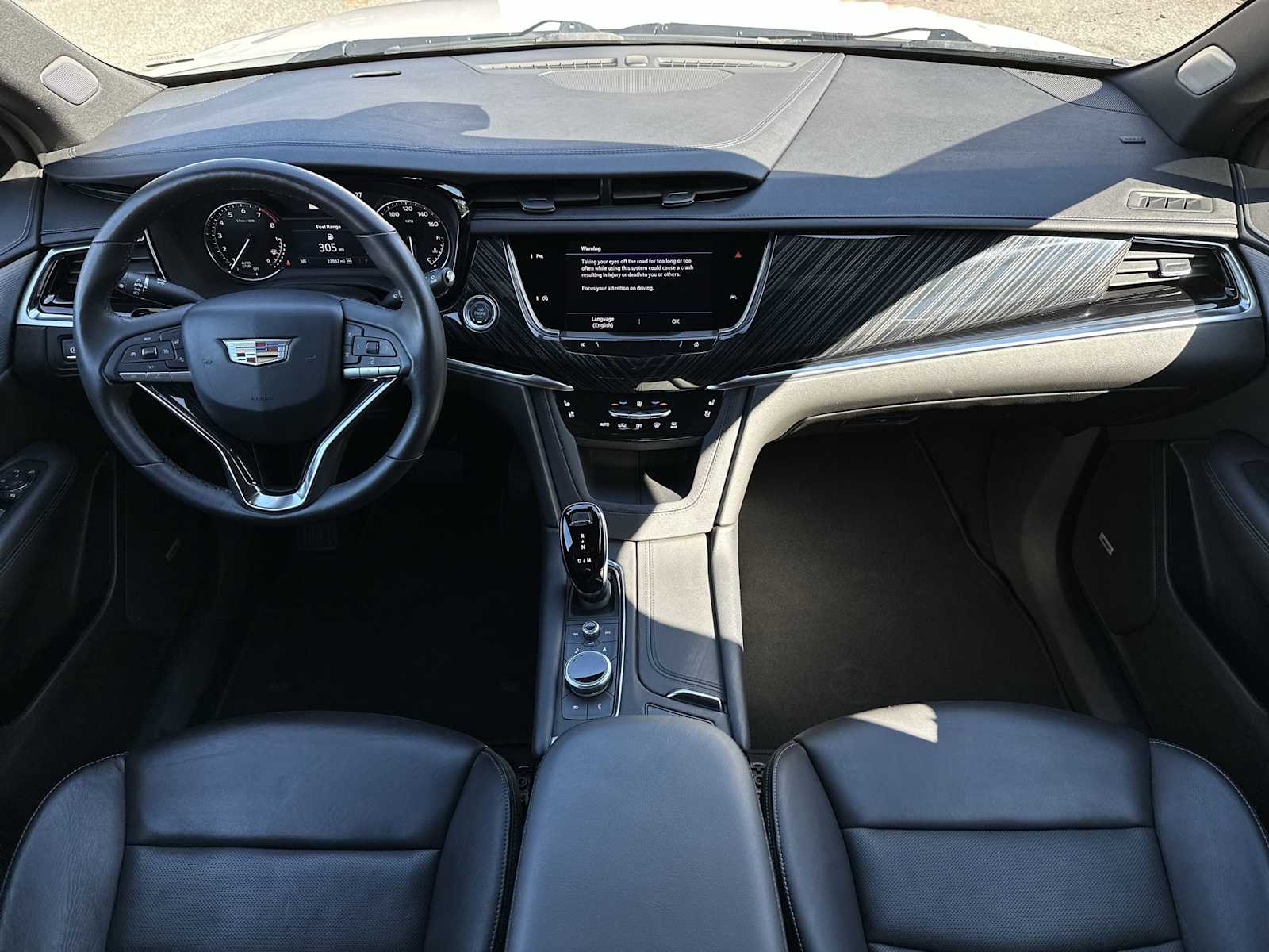 Thumbnail: 2025 Cadillac XT6 - 14