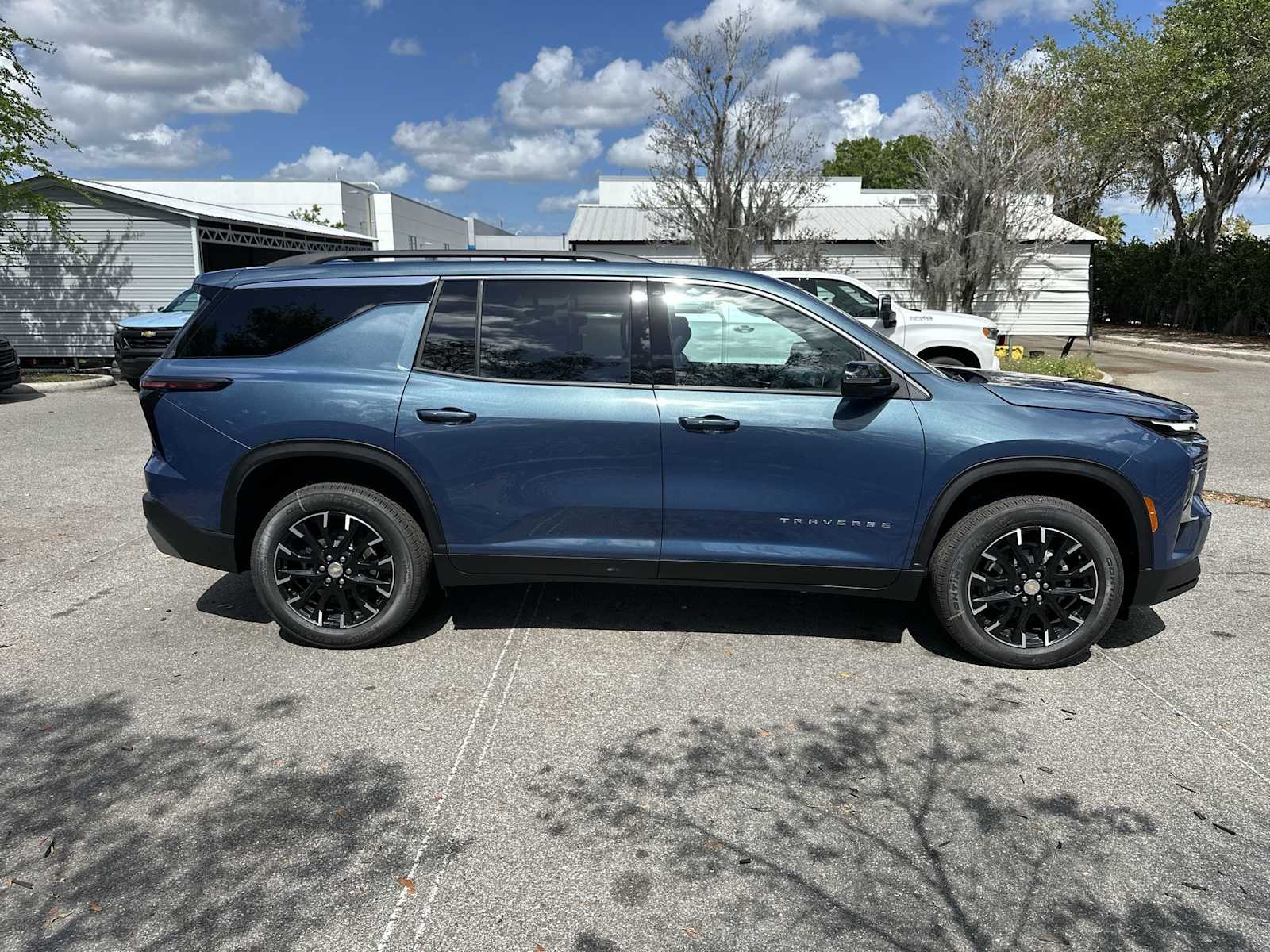 Thumbnail: 2026 Chevrolet Traverse - 7