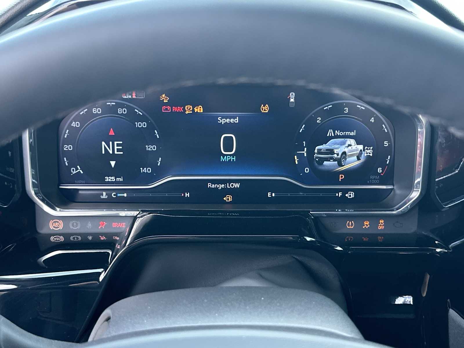 Thumbnail: 2024 Chevrolet Silverado 1500 - 24