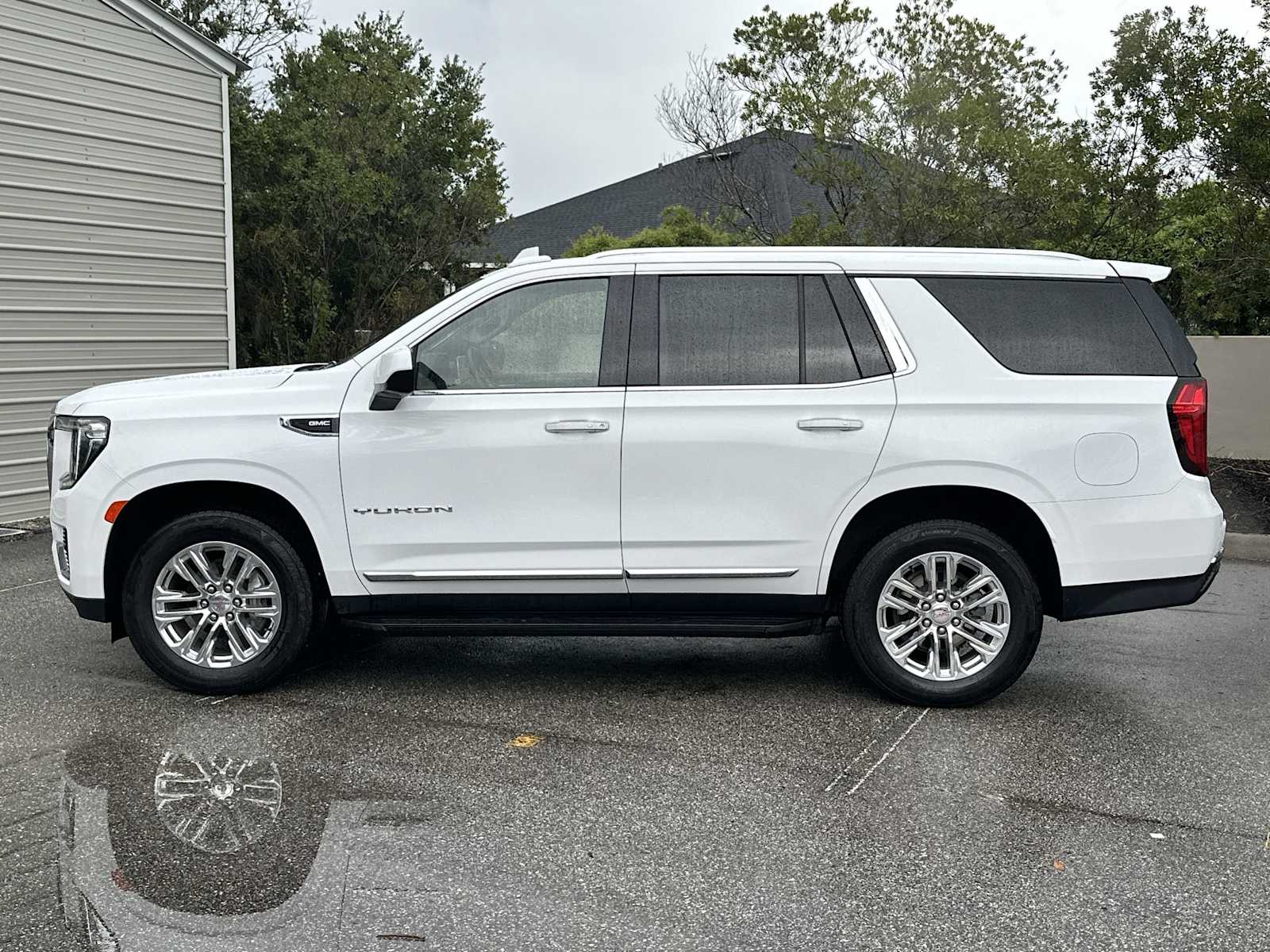 Thumbnail: 2023 GMC Yukon - 3