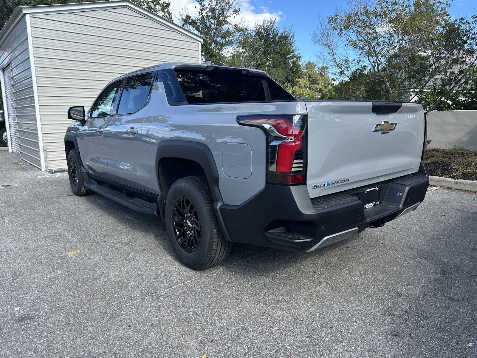 Thumbnail: 2026 Chevrolet Silverado EV - 4