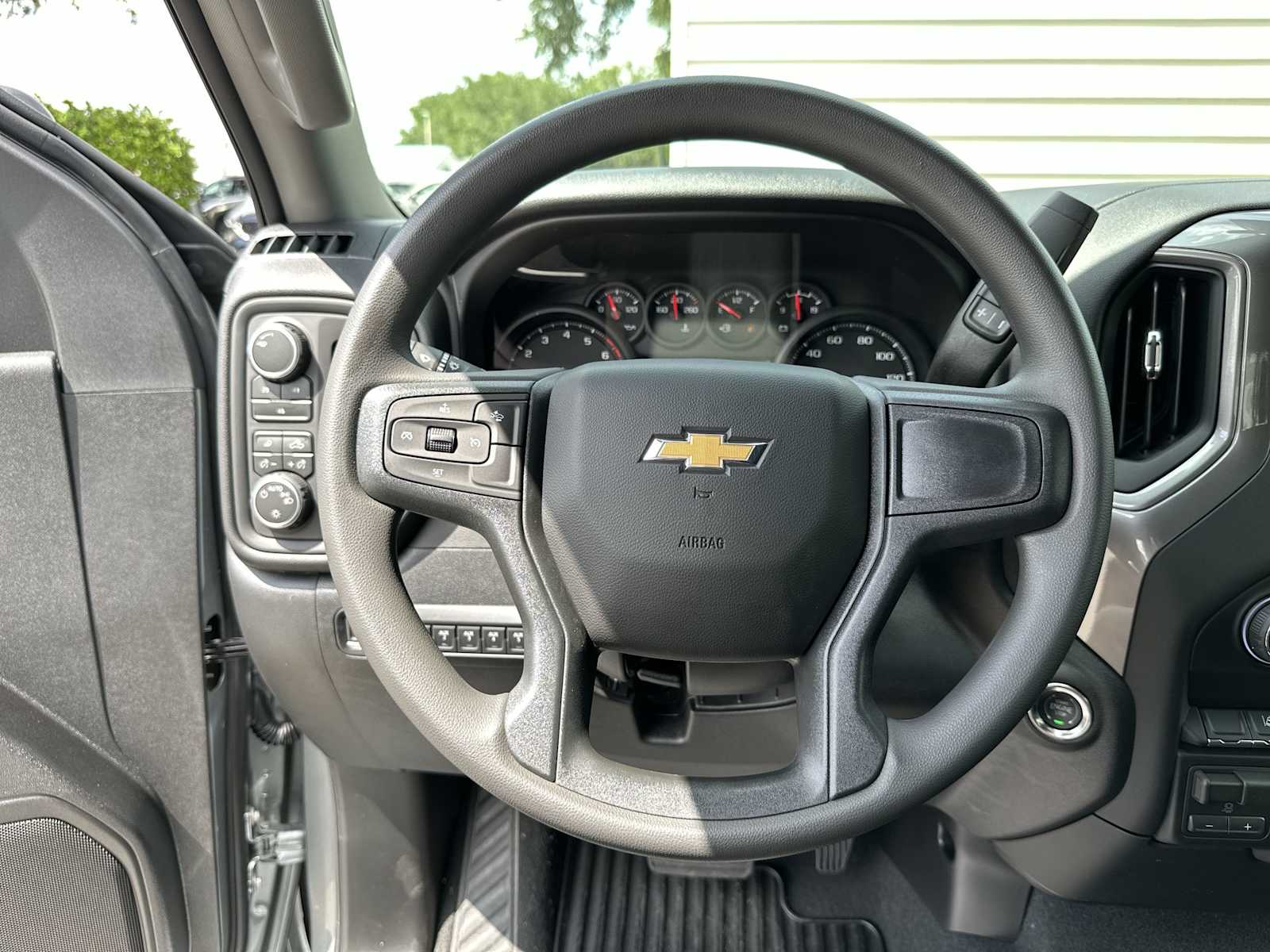 Thumbnail: 2026 Chevrolet Silverado 2500 - 28