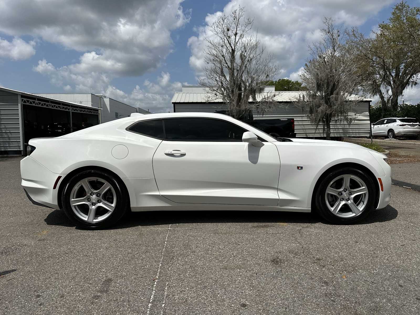 Thumbnail: 2021 Chevrolet Camaro - 7