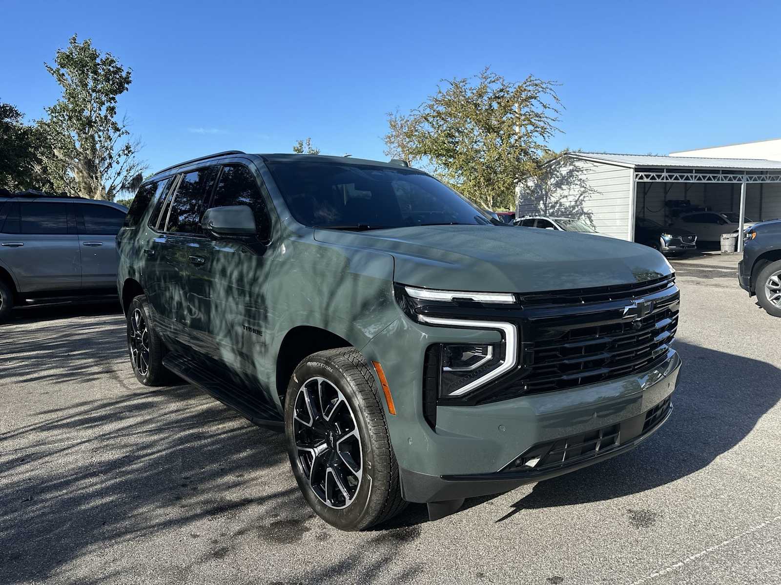 Thumbnail: 2025 Chevrolet Tahoe - 8