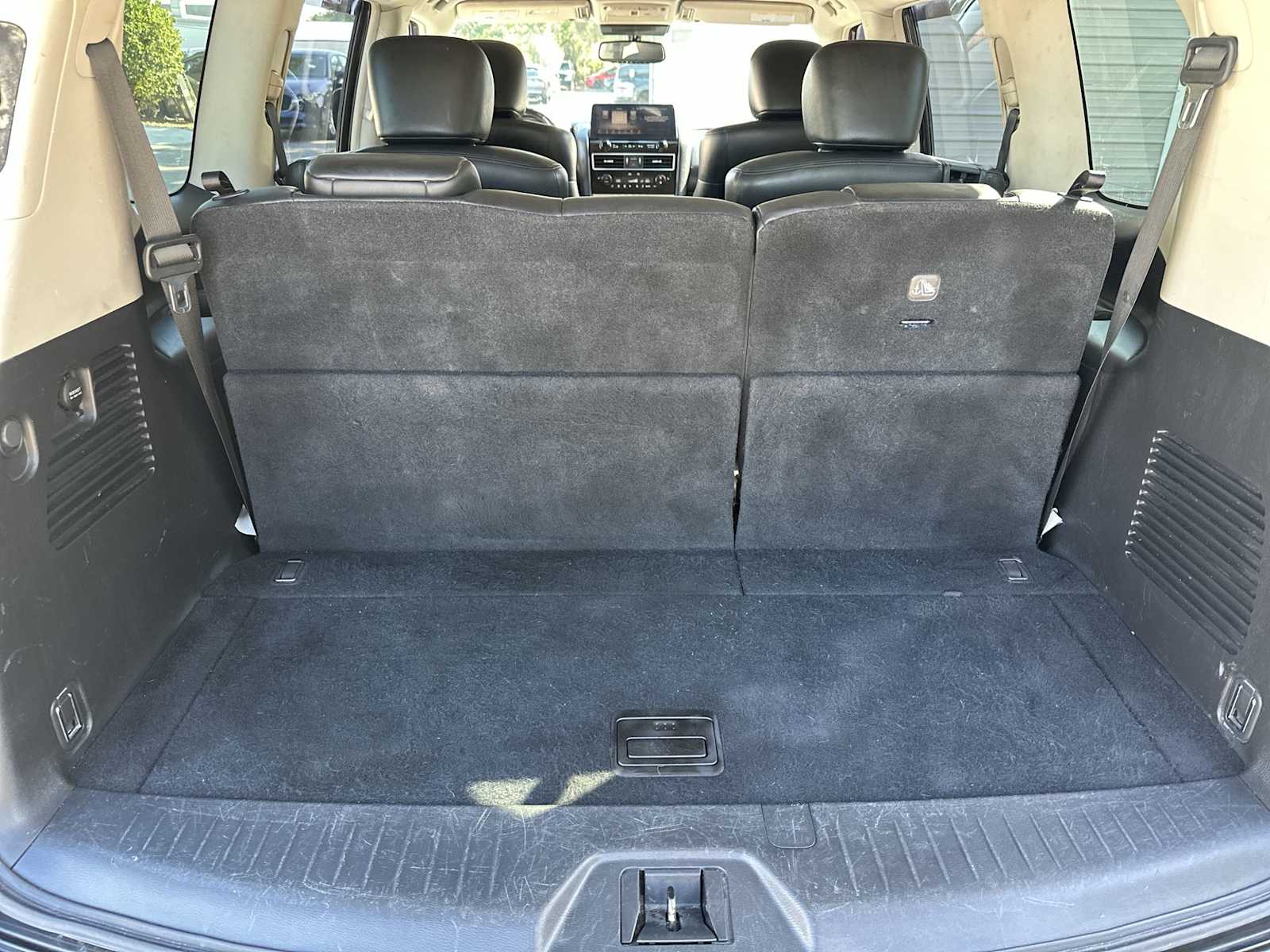 Thumbnail: 2021 Nissan Armada - 26