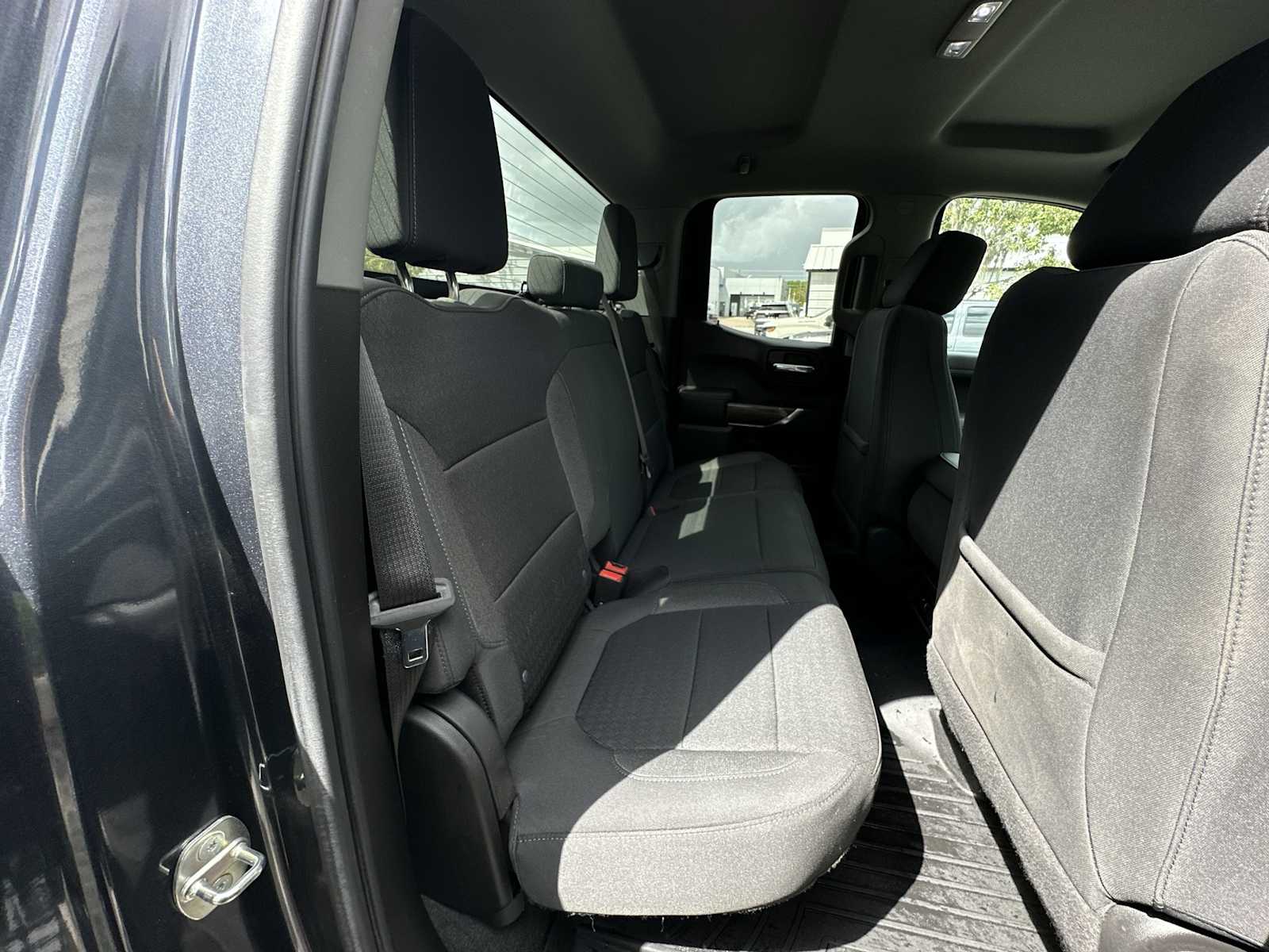 Thumbnail: 2022 Chevrolet Silverado 1500 - 18