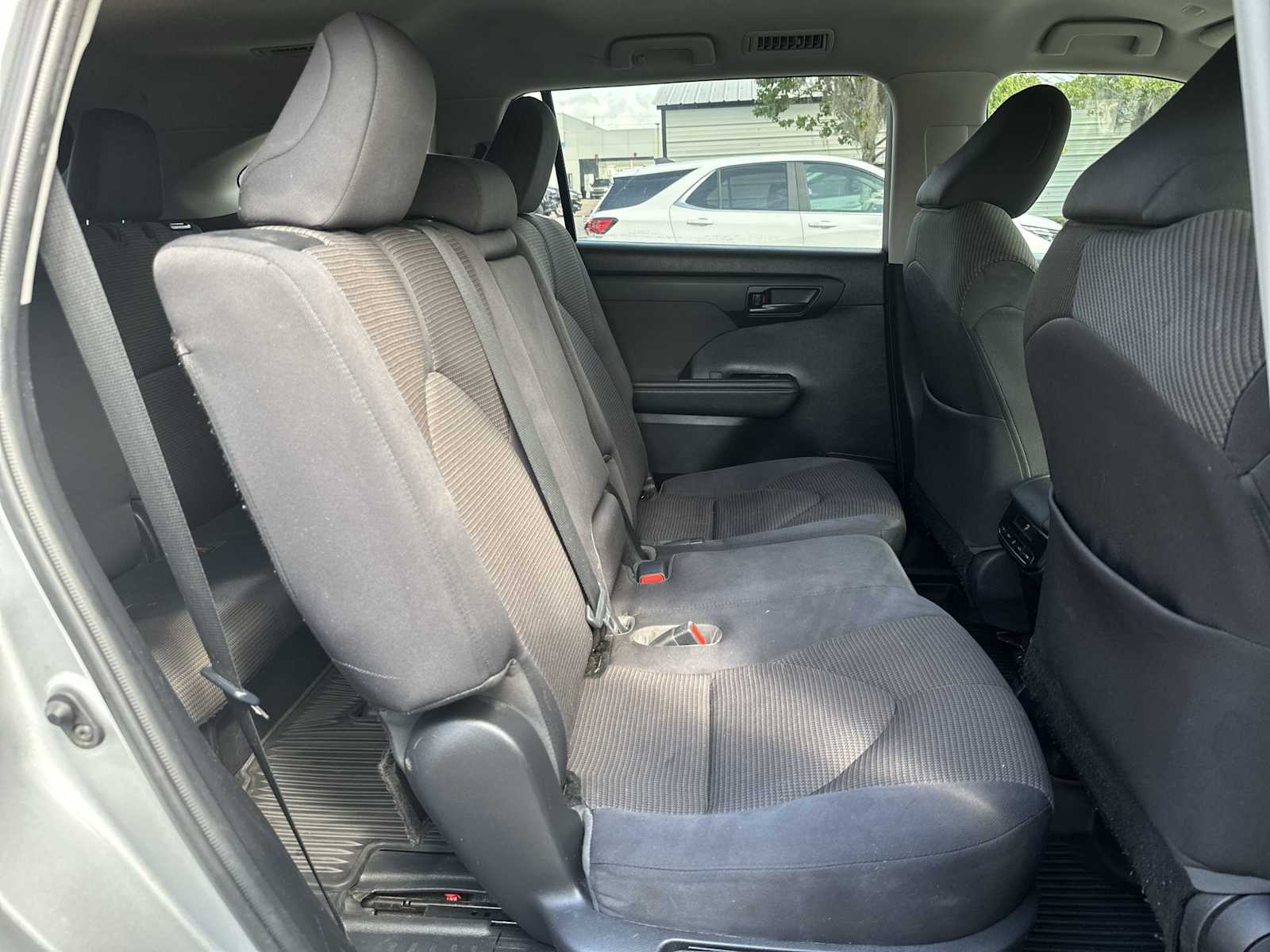 Thumbnail: 2021 Toyota Highlander - 18