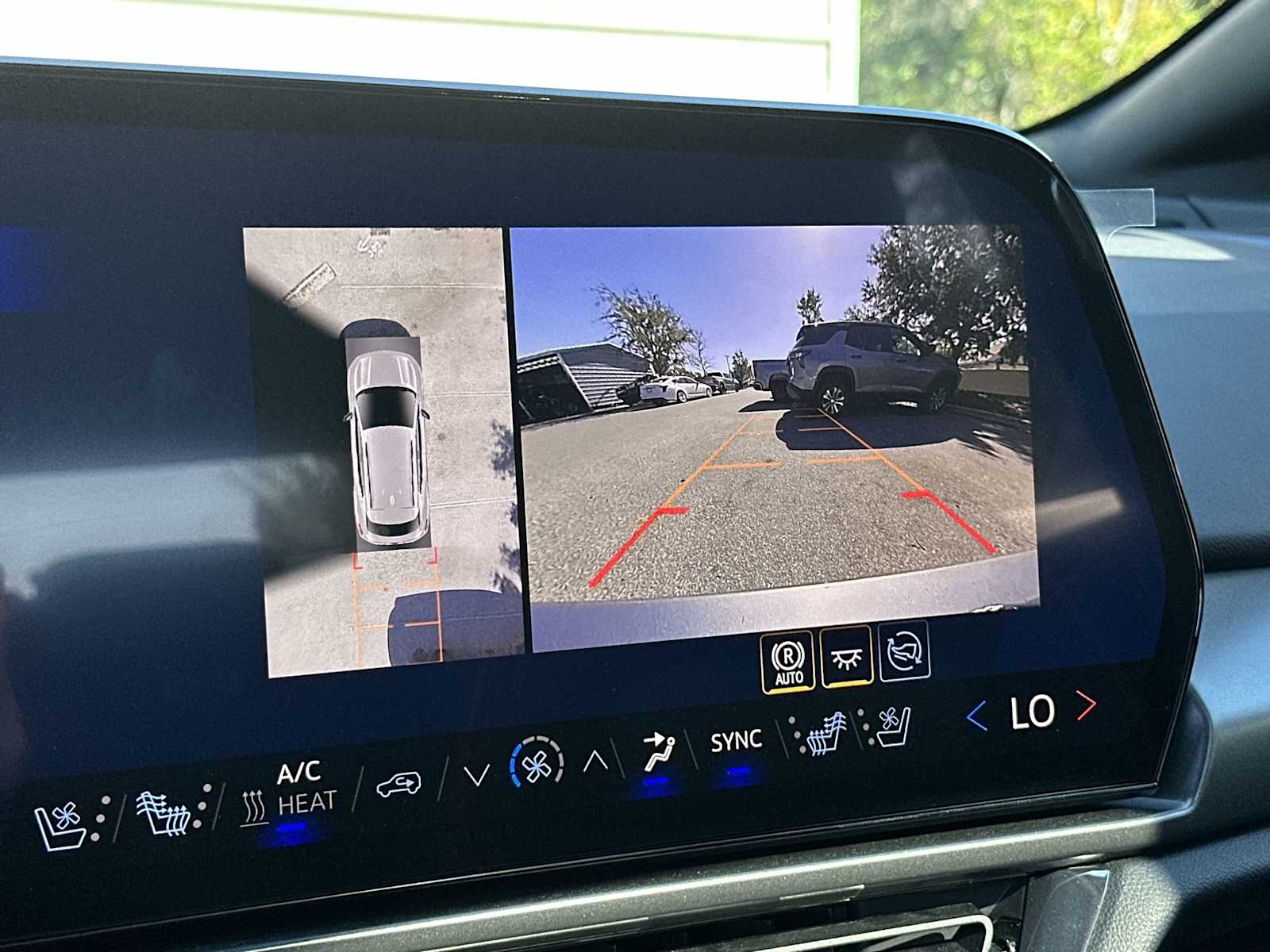 Thumbnail: 2026 Chevrolet Equinox - 23