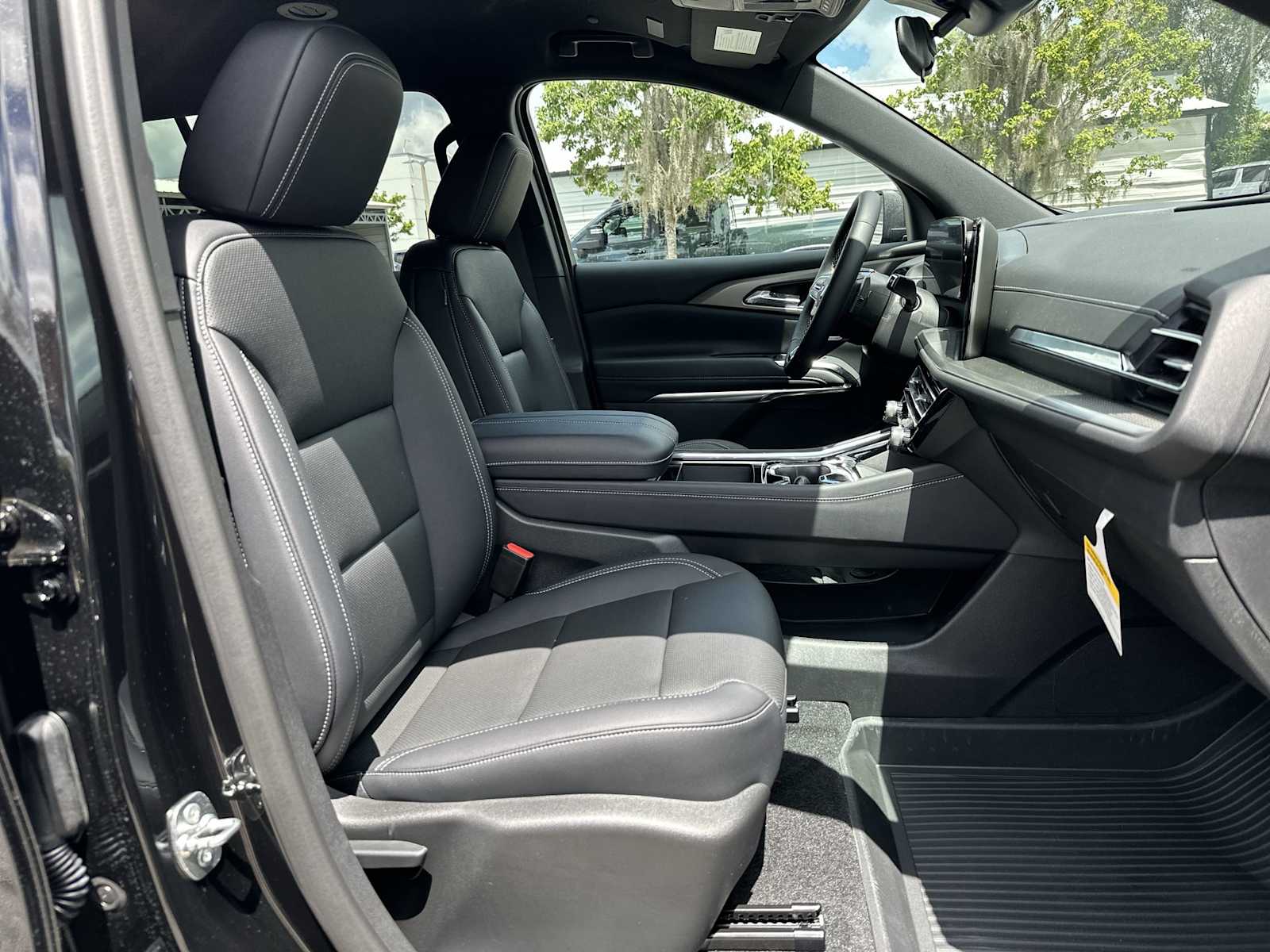 Thumbnail: 2026 Chevrolet Traverse - 19