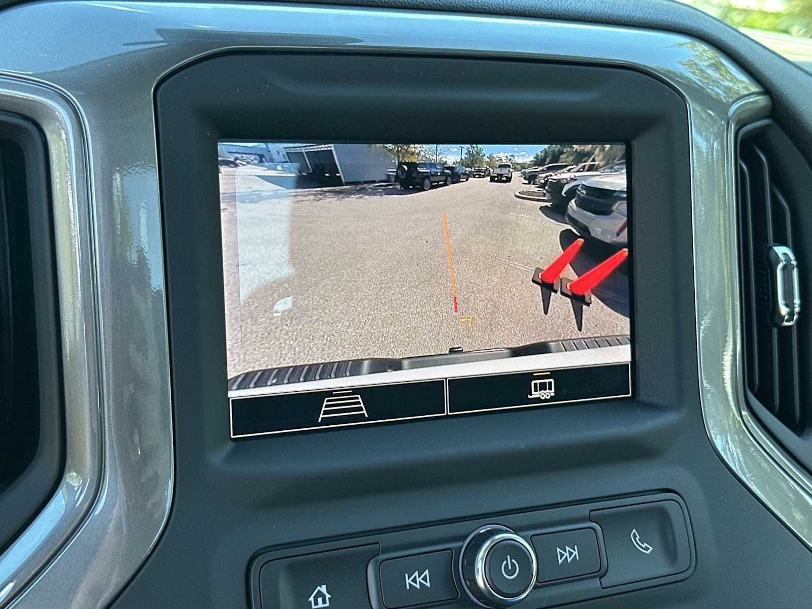 Thumbnail: 2026 Chevrolet Silverado 2500 - 22