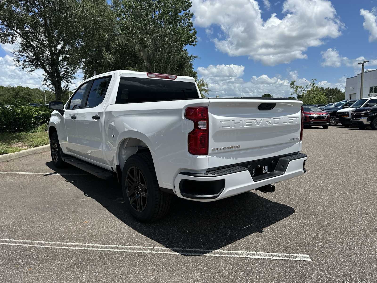 Thumbnail: 2025 Chevrolet Silverado 1500 - 4