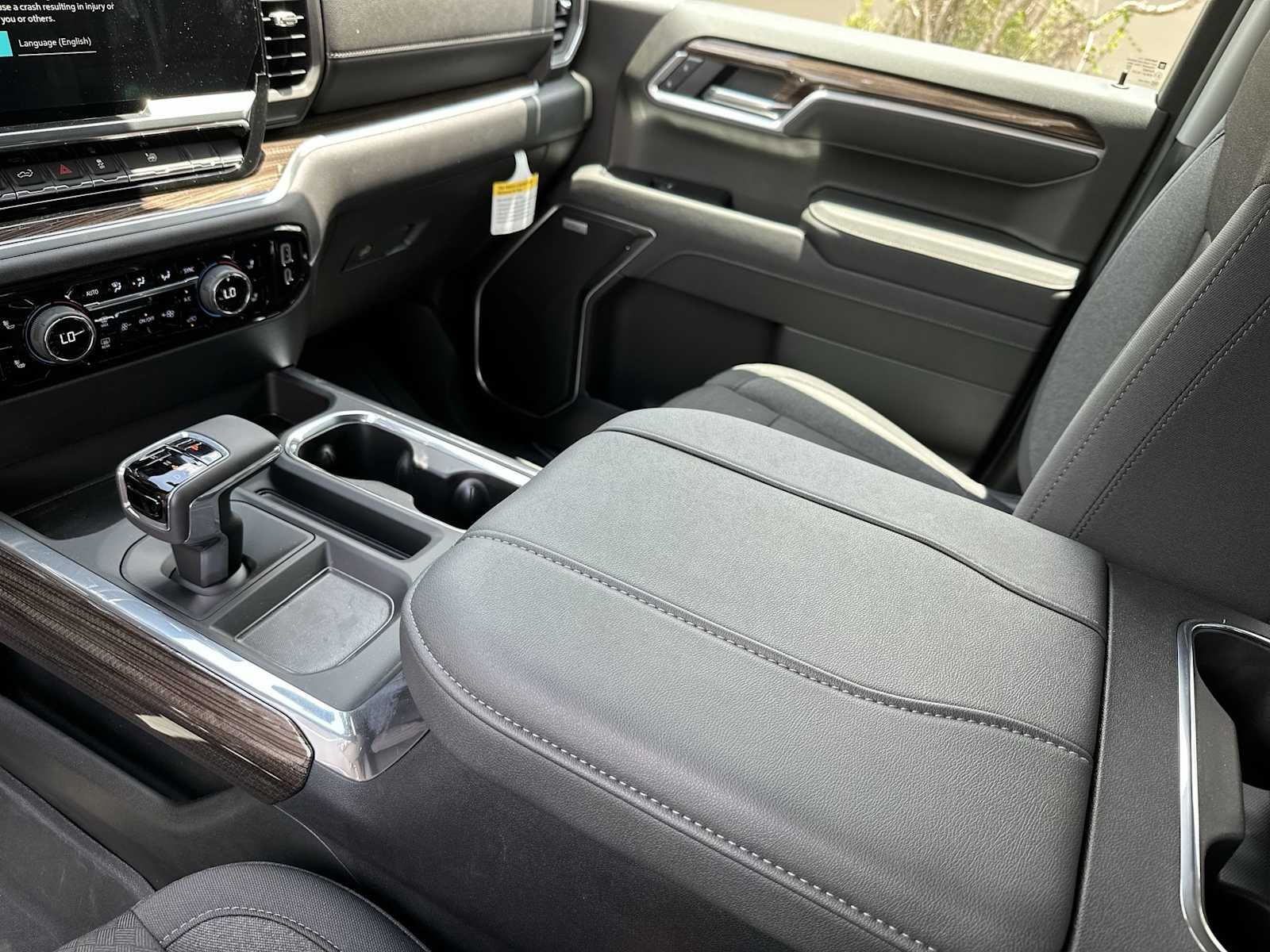 Thumbnail: 2026 Chevrolet Silverado 1500 - 21