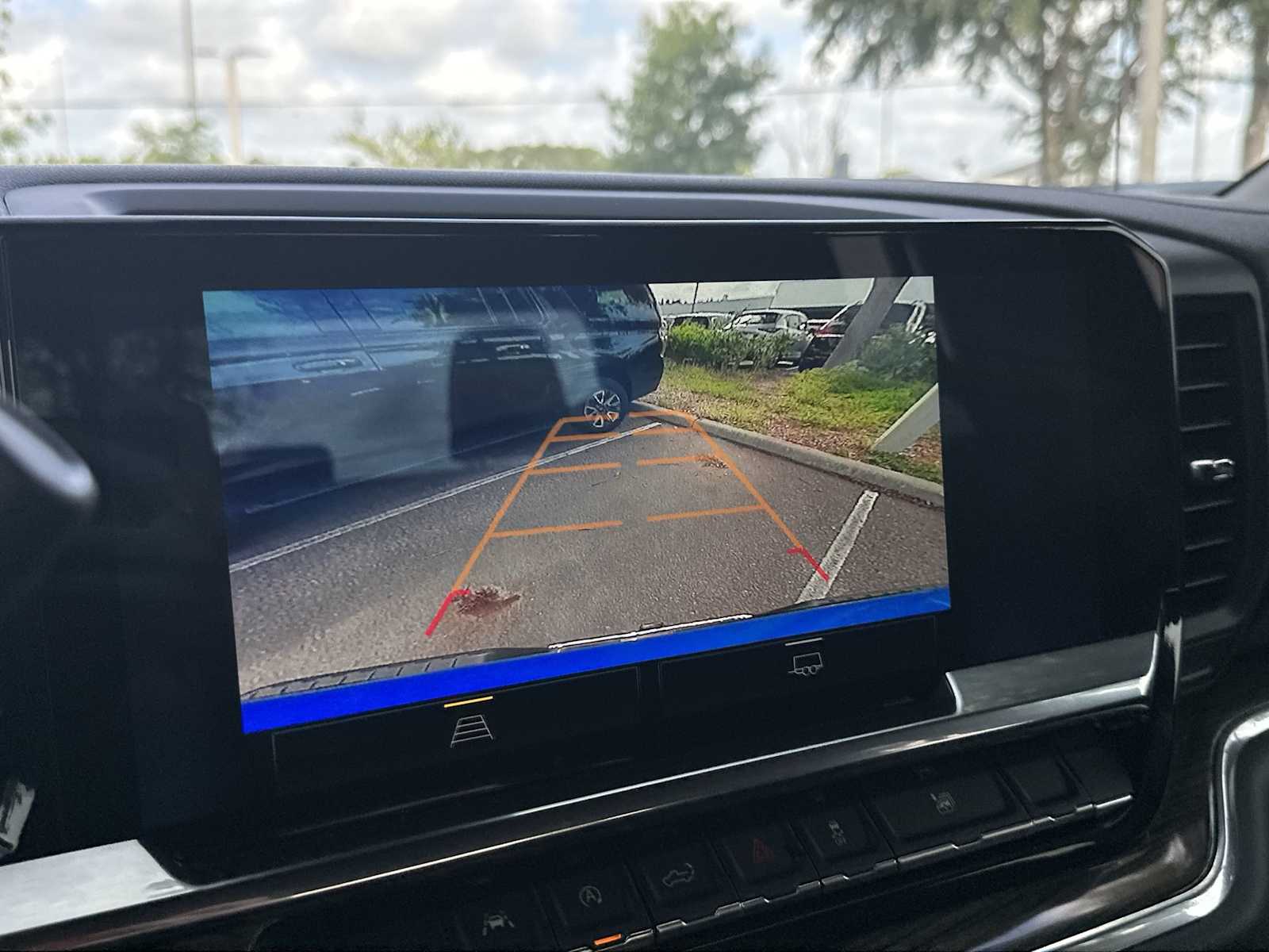 Thumbnail: 2025 Chevrolet Silverado 1500 - 34