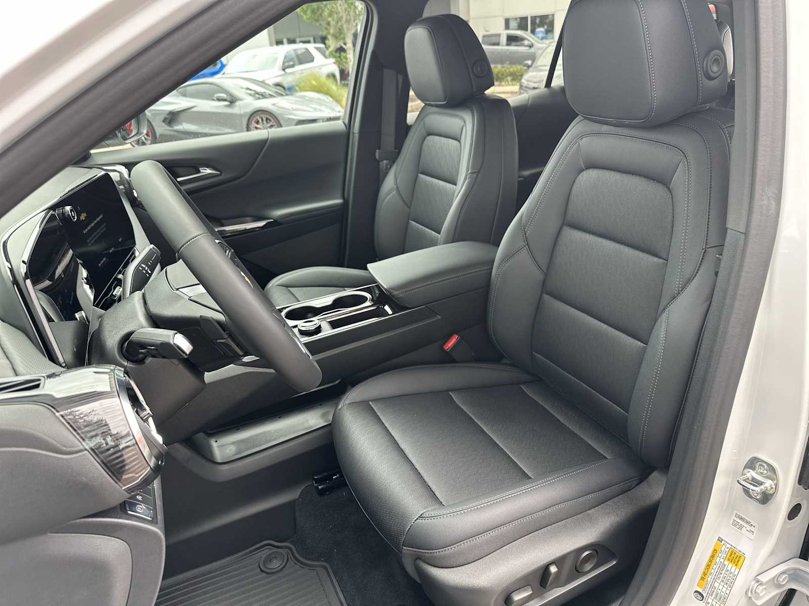 Thumbnail: 2026 Chevrolet Equinox - 15