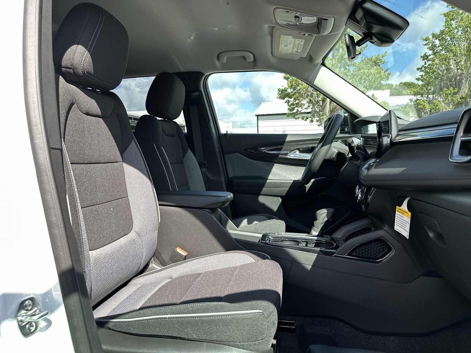 Thumbnail: 2026 Chevrolet TrailBlazer - 19