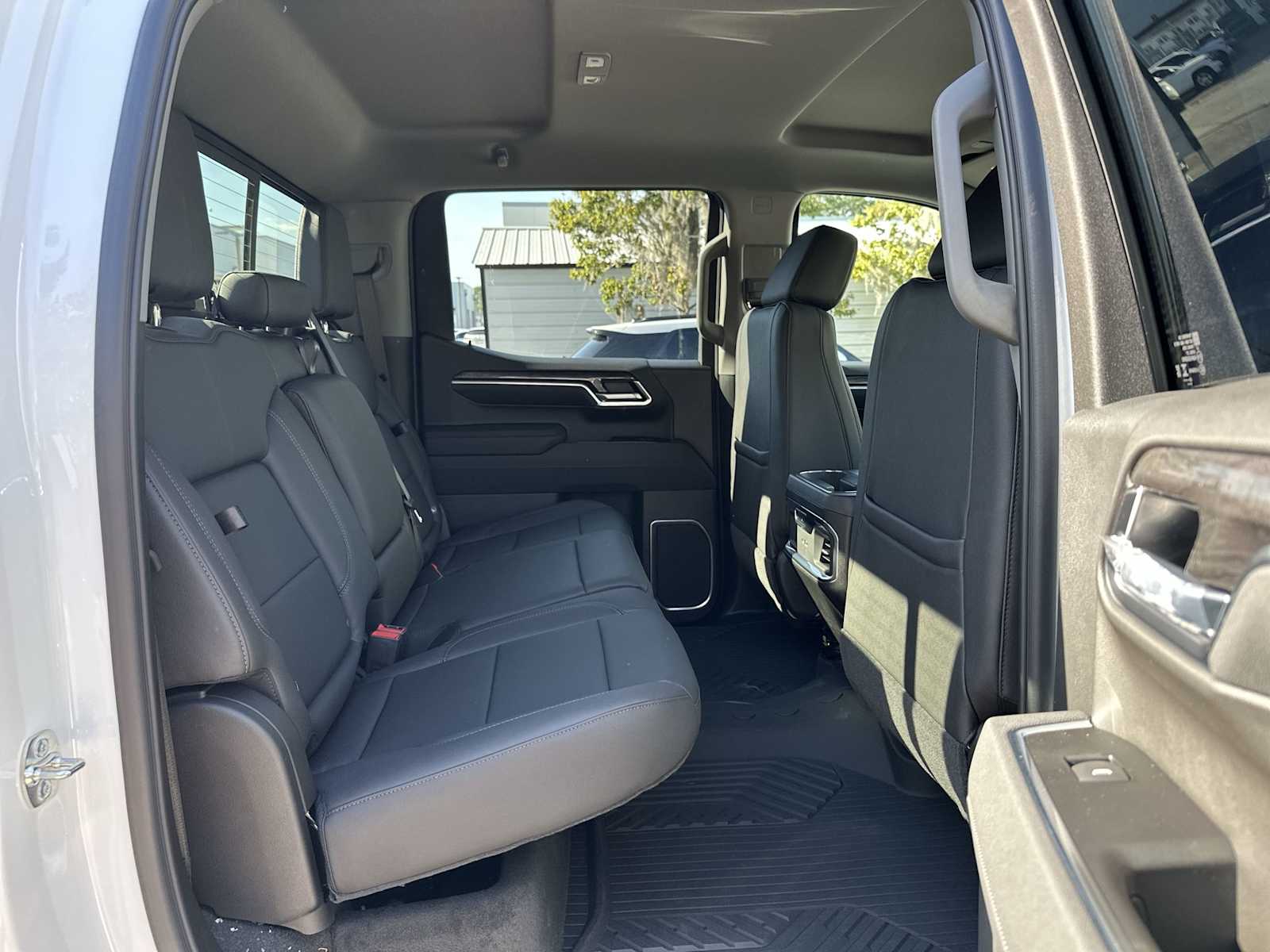 Thumbnail: 2026 Chevrolet Silverado 1500 - 18