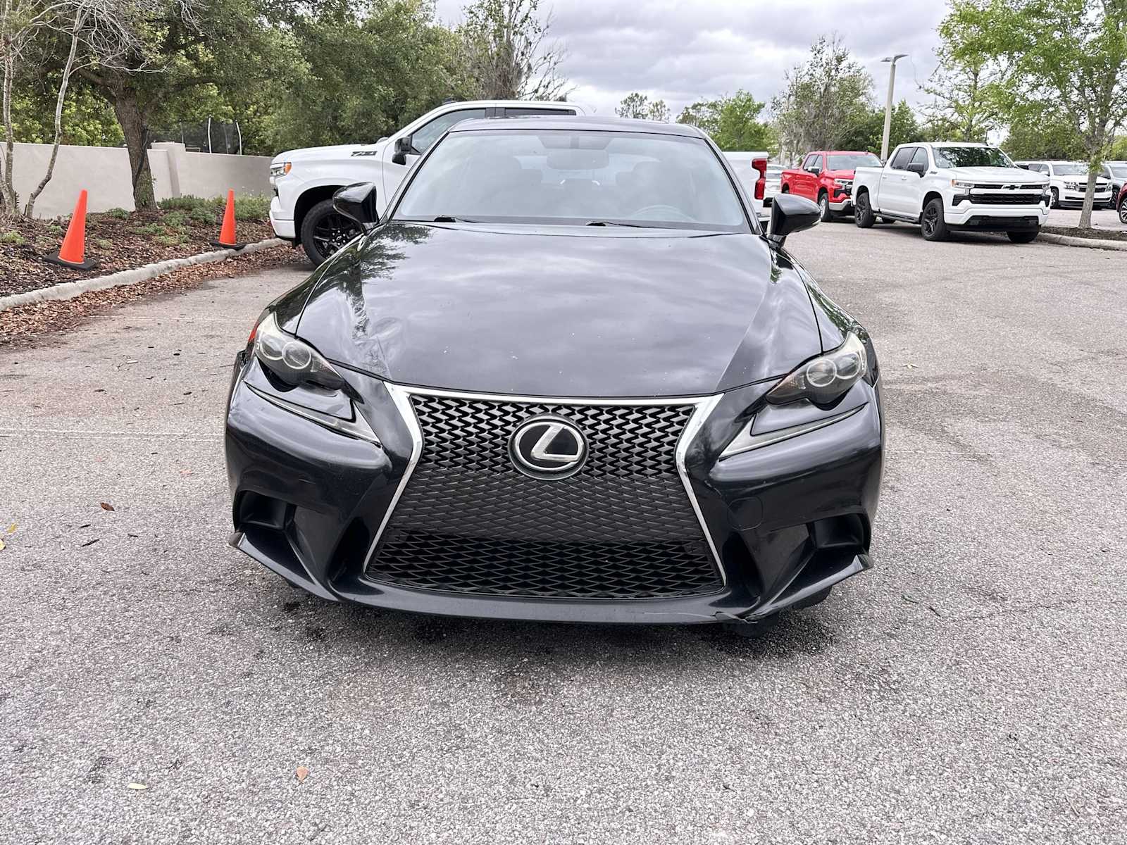 Thumbnail: 2016 Lexus IS - 9