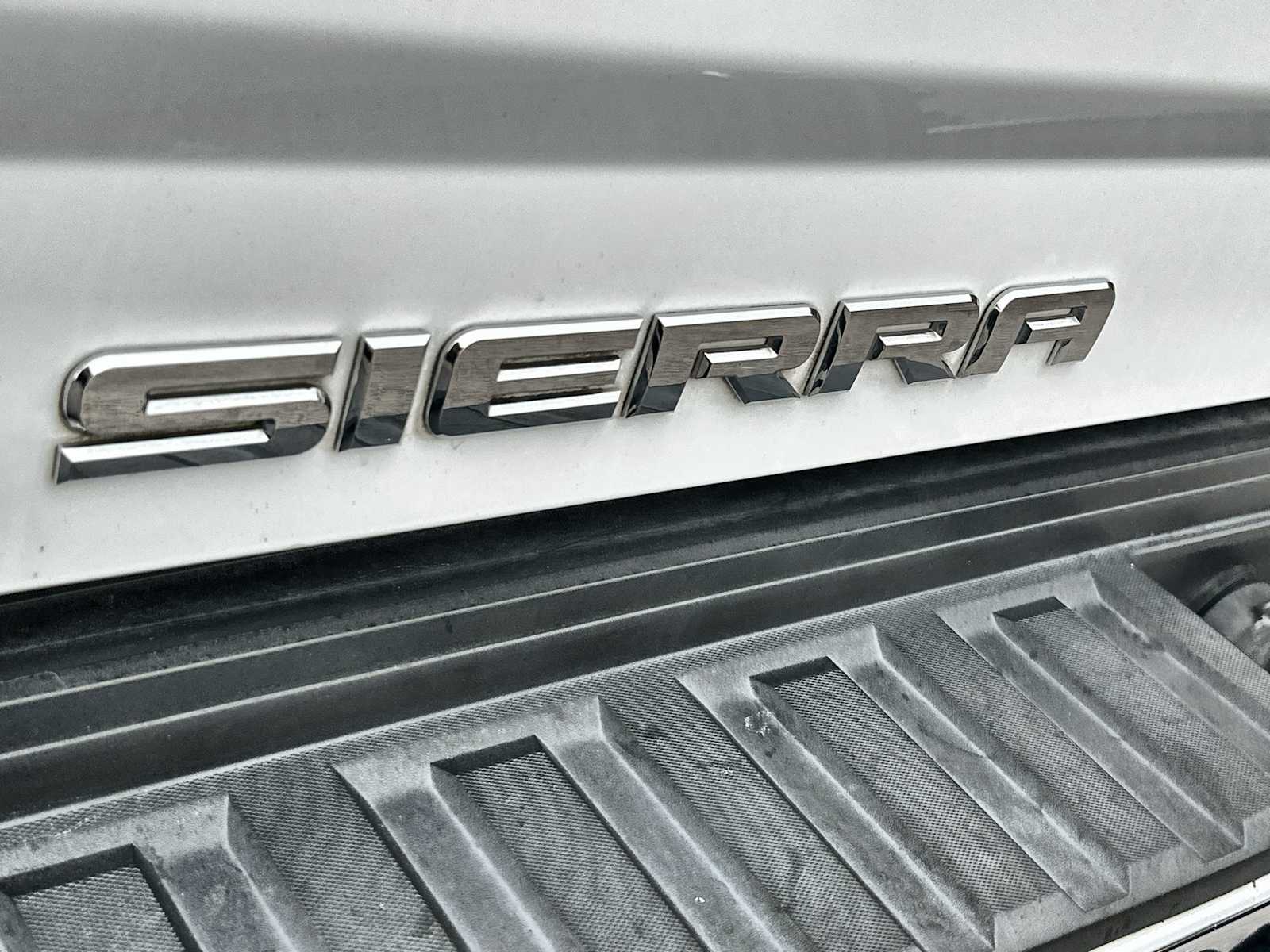 Thumbnail: 2015 GMC Sierra 2500 - 11