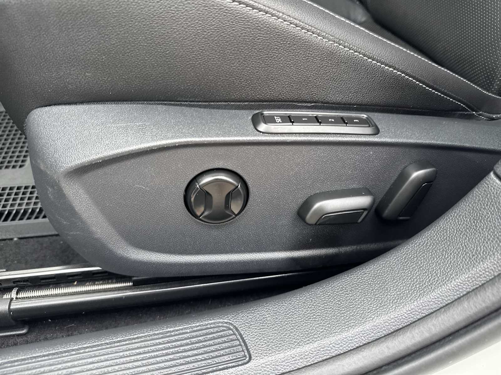 2021 Volkswagen Jetta SEL 21