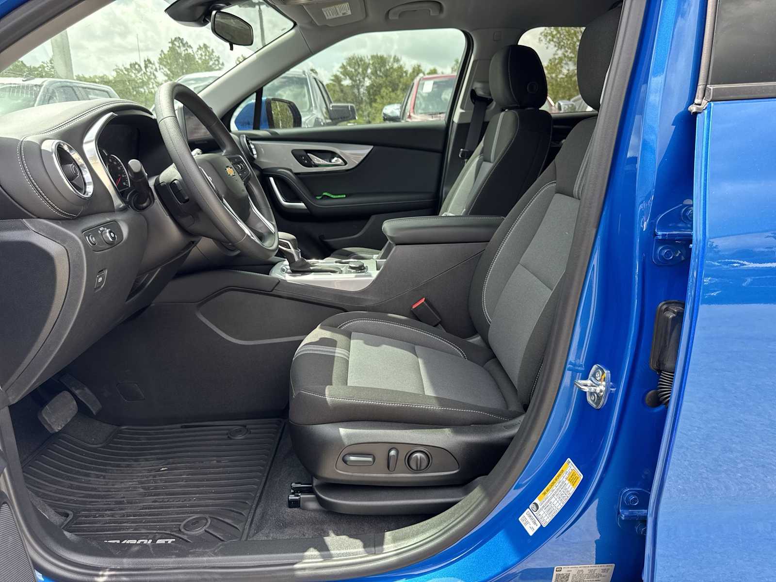 Thumbnail: 2025 Chevrolet Blazer - 2