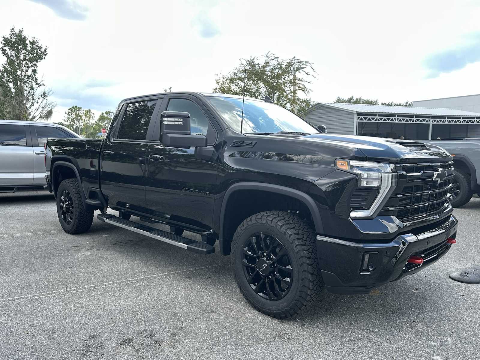 Thumbnail: 2025 Chevrolet Silverado 2500 - 8