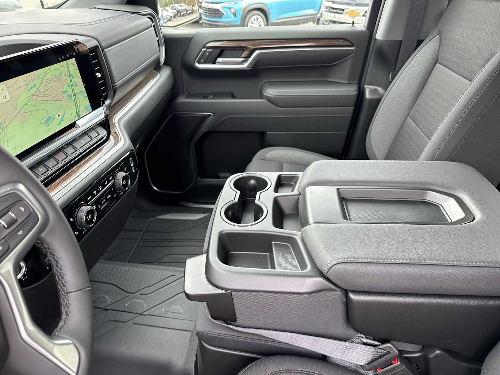 2025 Chevrolet Silverado 1500 LT 11