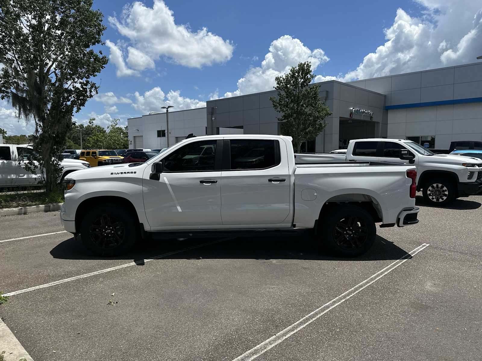 Thumbnail: 2025 Chevrolet Silverado 1500 - 3