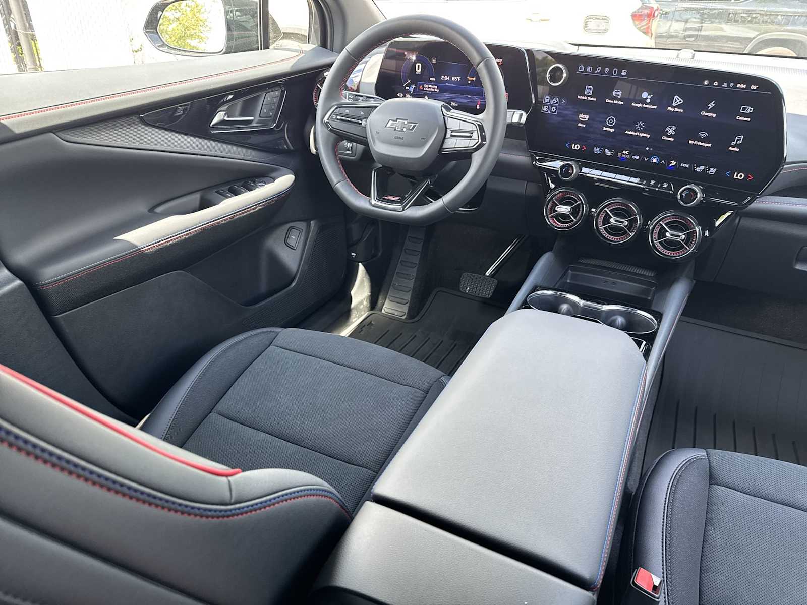 Thumbnail: 2025 Chevrolet Blazer EV - 15