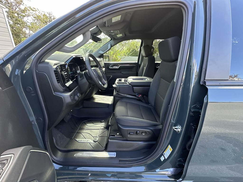 New 2026 Chevrolet Silverado 1500 LT w/1LT Truck Crew Cab