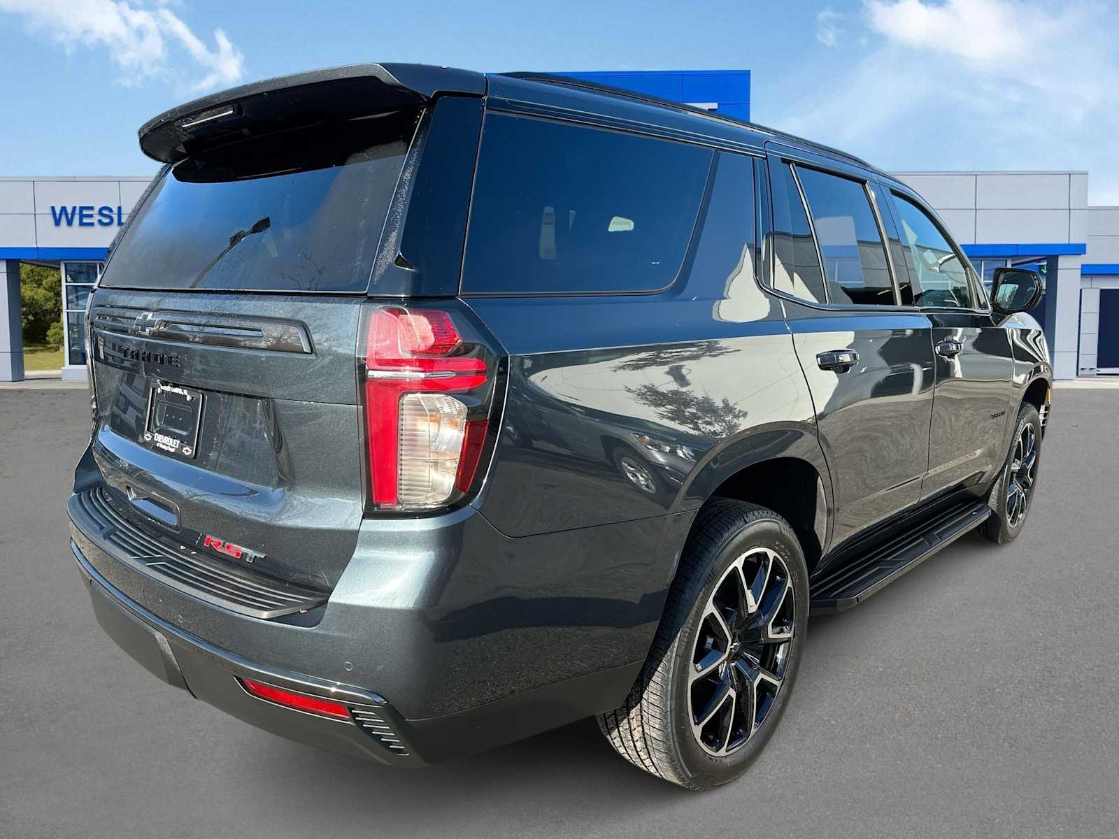 Thumbnail: 2021 Chevrolet Tahoe - 7