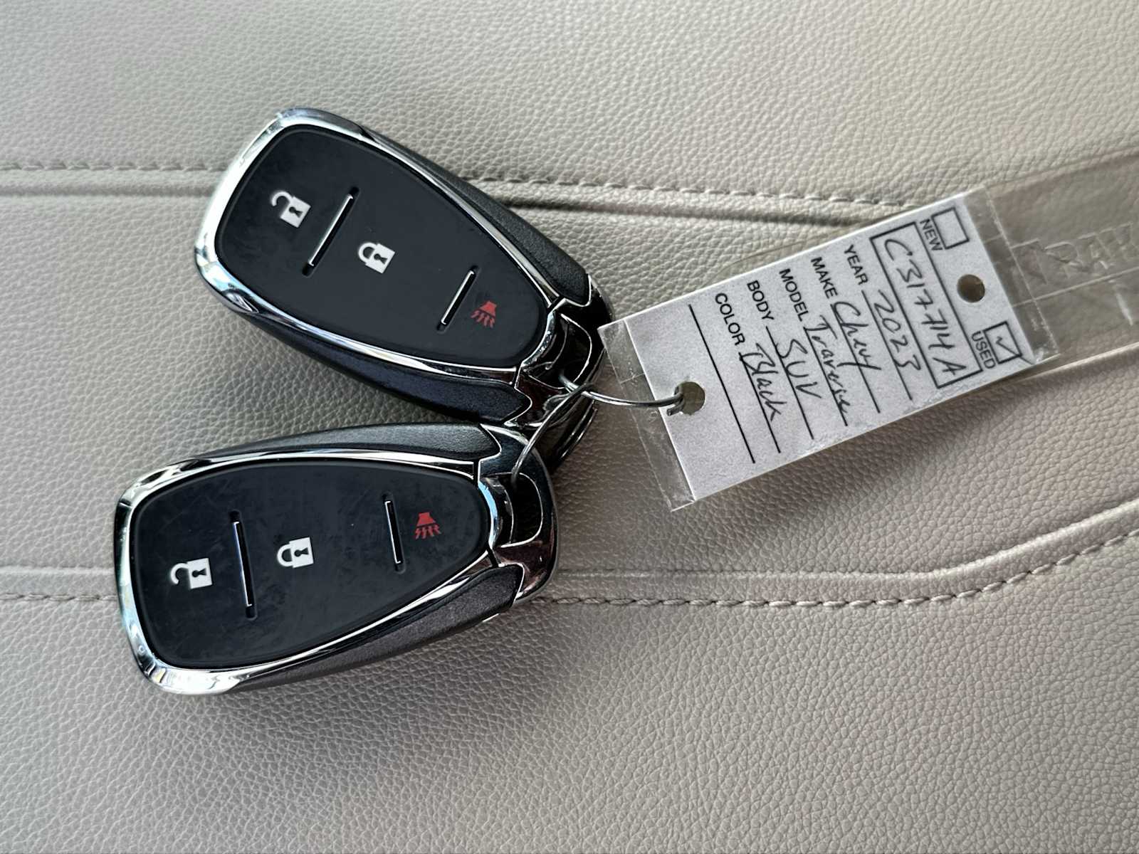 Thumbnail: 2023 Chevrolet Traverse - 26