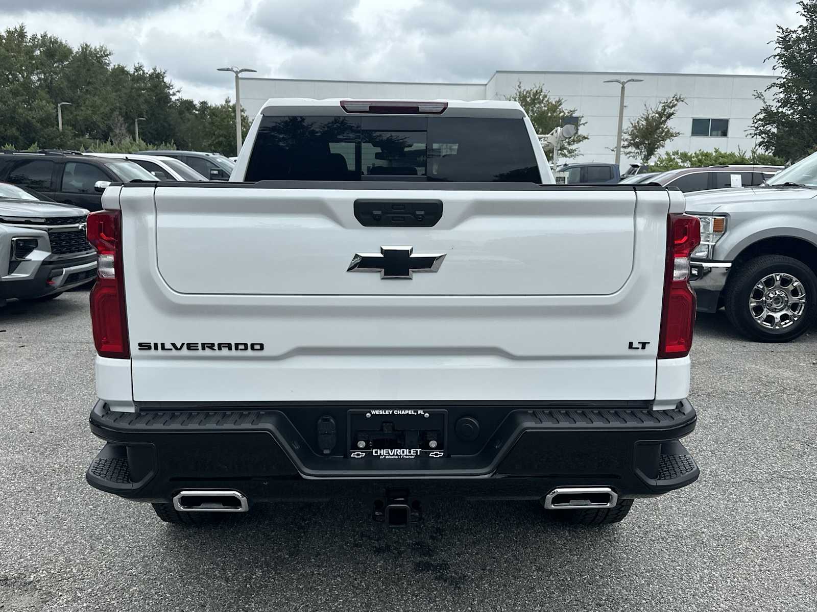 Thumbnail: 2026 Chevrolet Silverado 1500 - 5