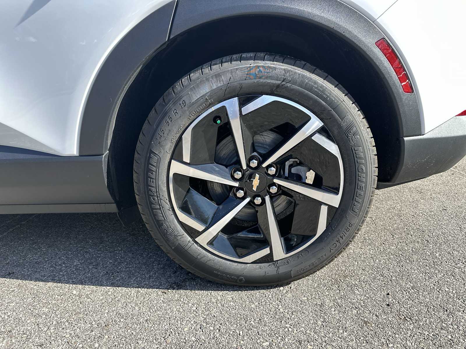 Thumbnail: 2026 Chevrolet Equinox - 12