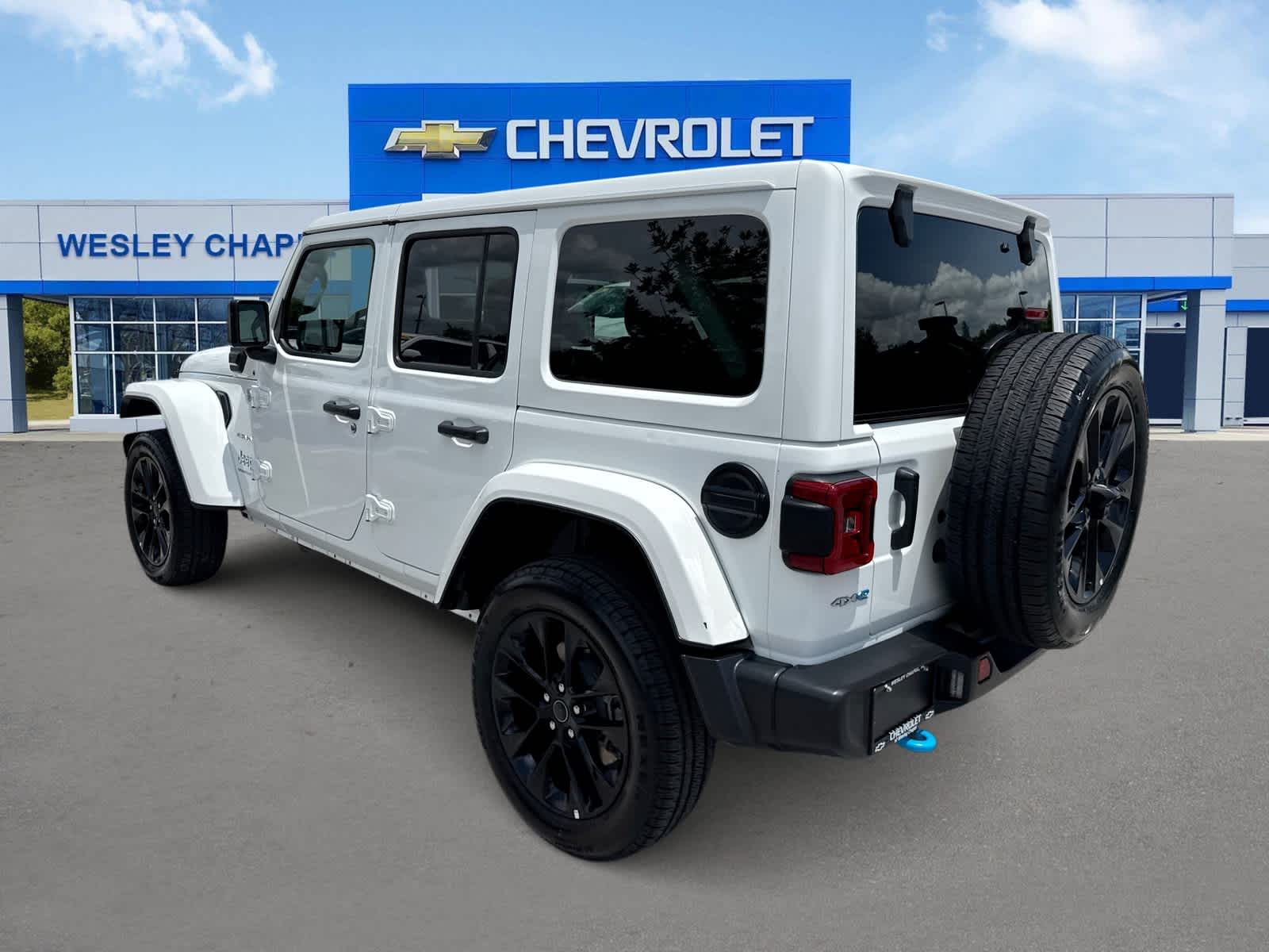 2024 Jeep Wrangler Sahara 6