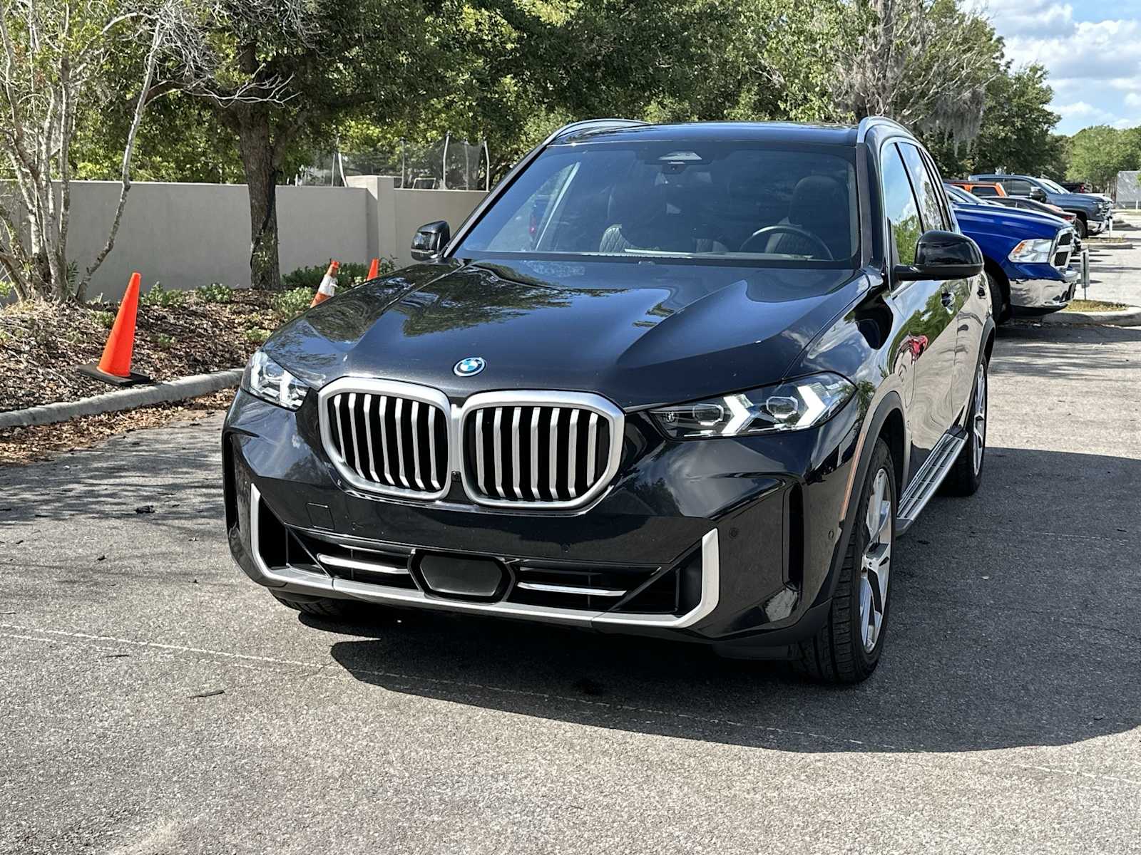 Thumbnail: 2025 BMW X5 - 1