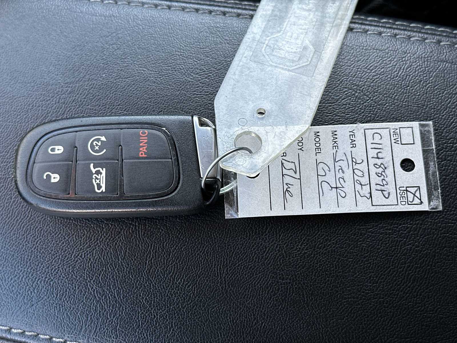 Thumbnail: 2023 Jeep Cherokee - 26