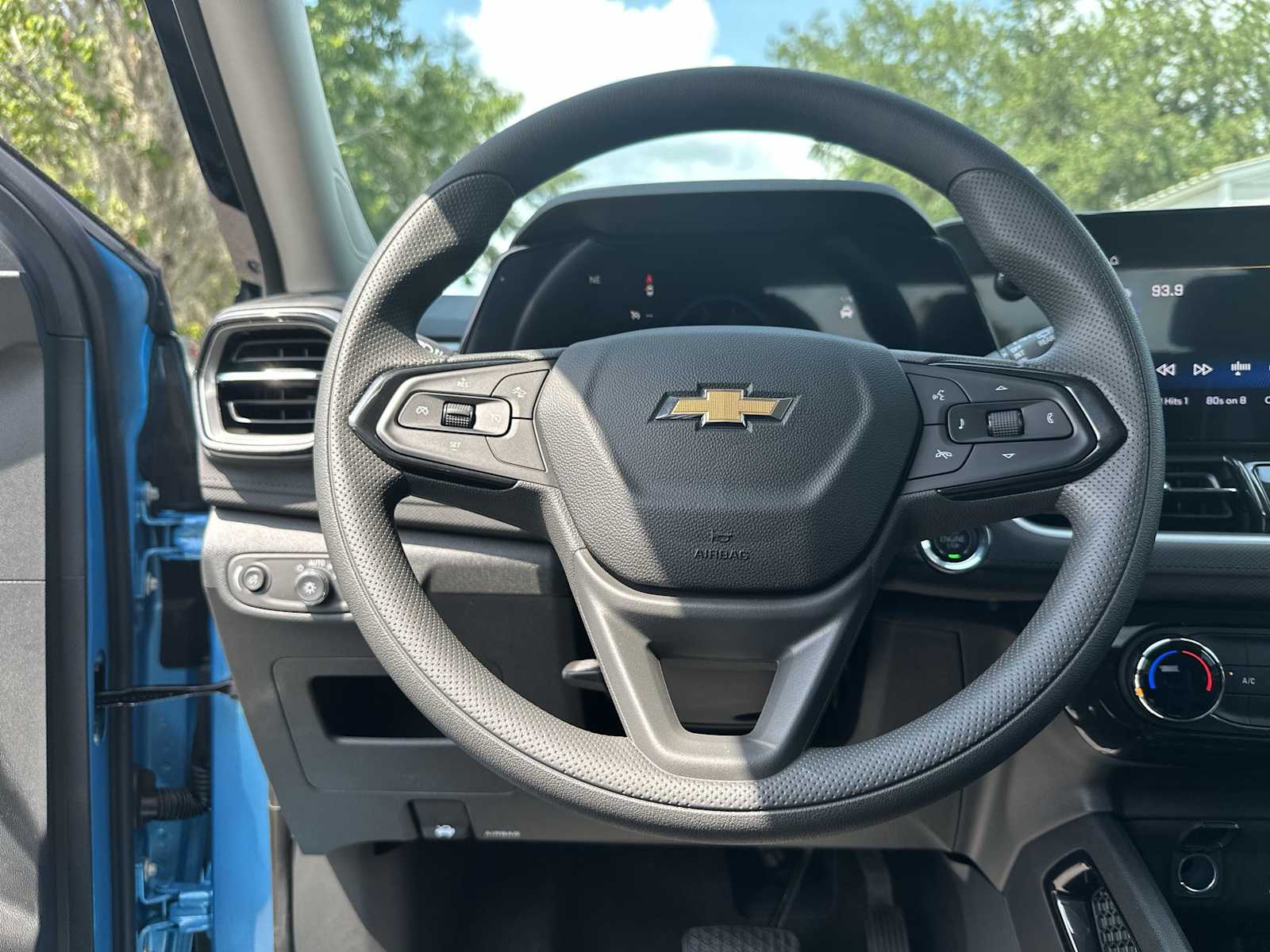 Thumbnail: 2026 Chevrolet TrailBlazer - 20
