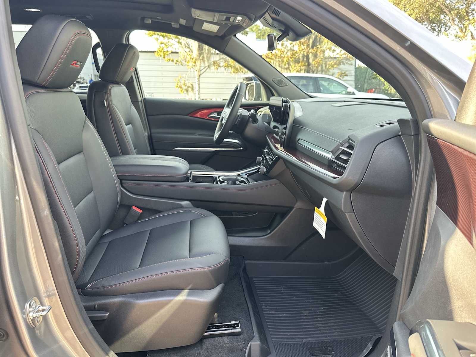 Thumbnail: 2026 Chevrolet Traverse - 20