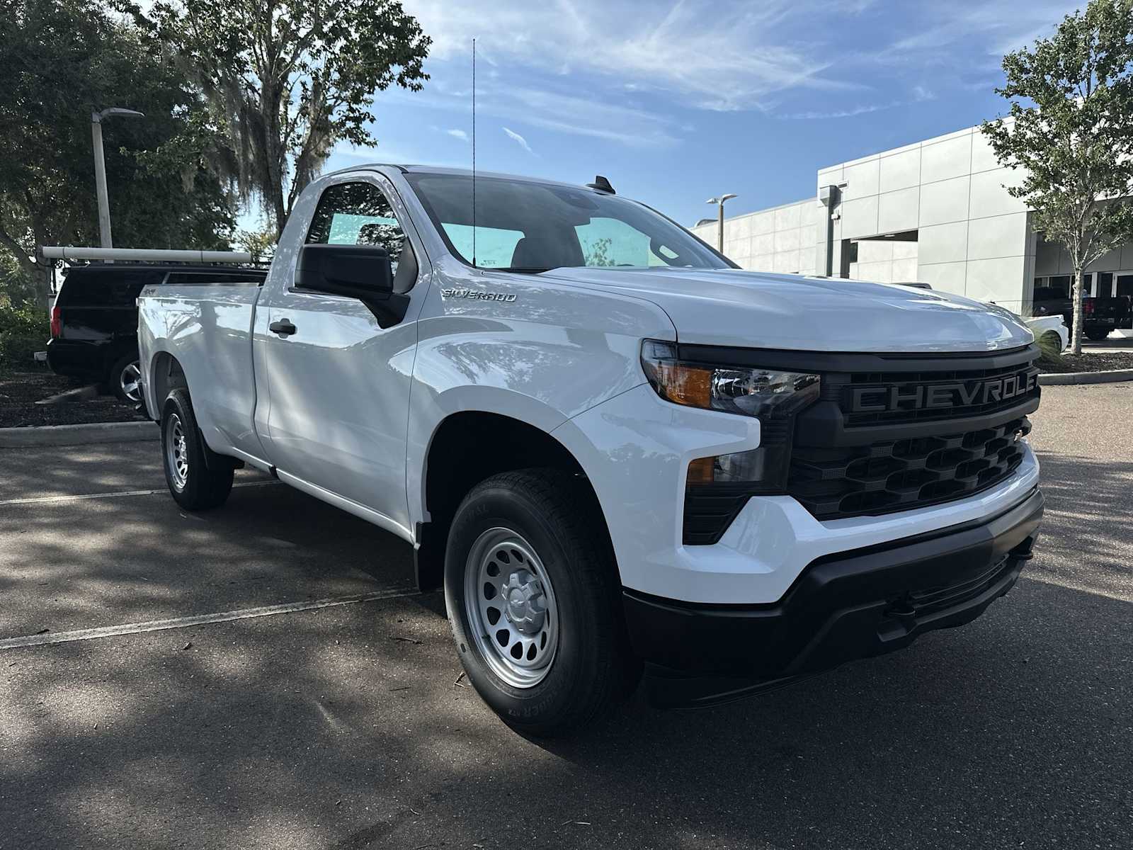 Thumbnail: 2025 Chevrolet Silverado 1500 - 8