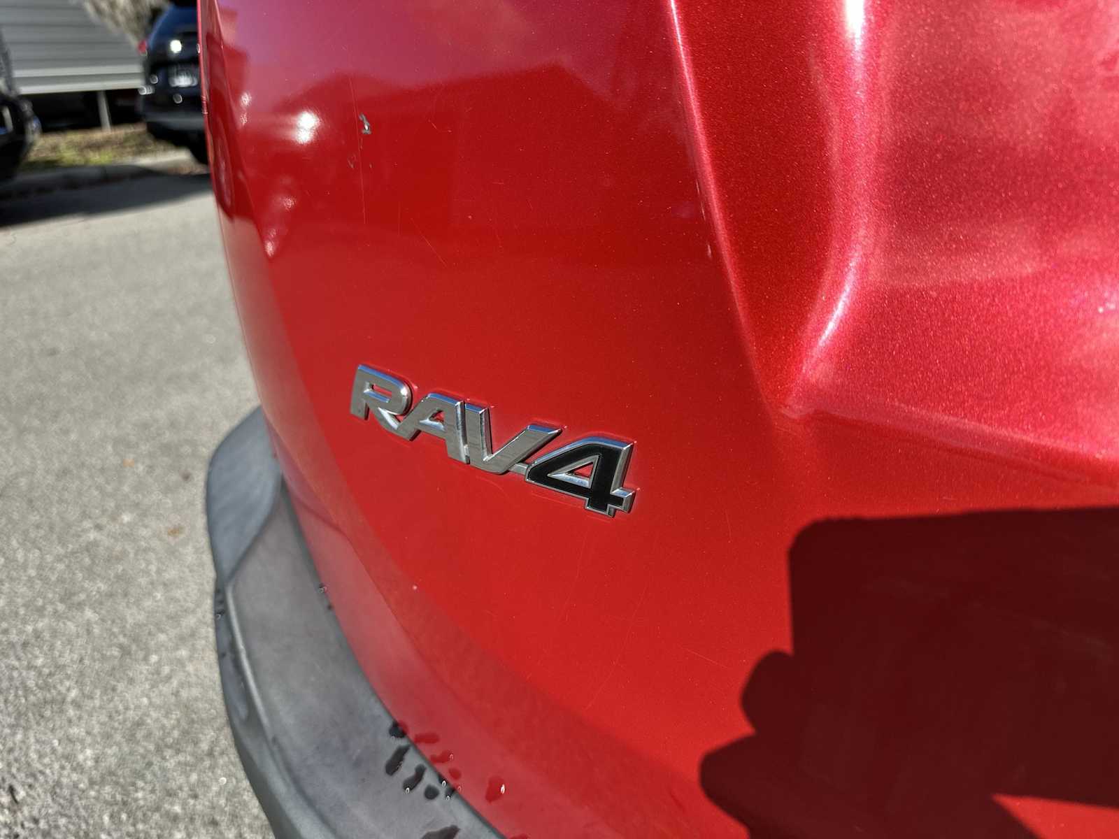 Thumbnail: 2015 Toyota RAV4 - 11