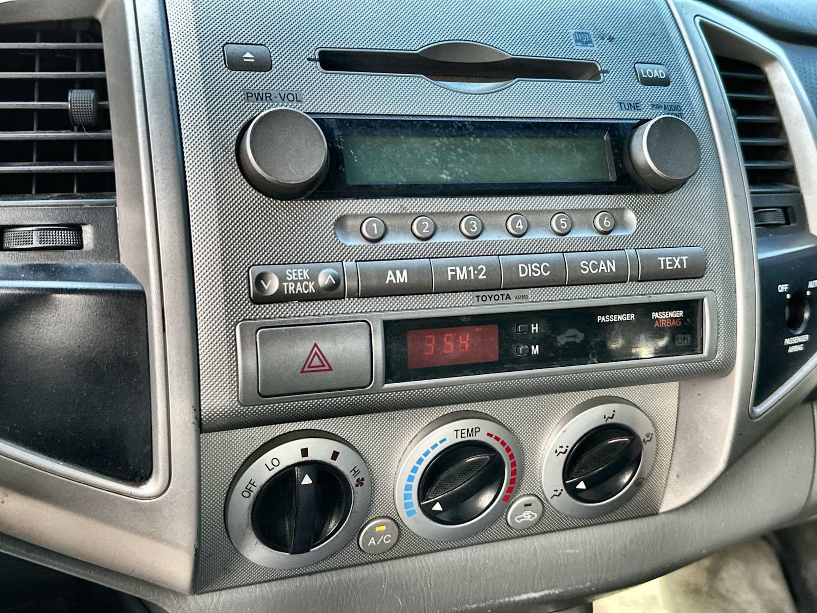 Thumbnail: 2006 Toyota Tacoma - 22