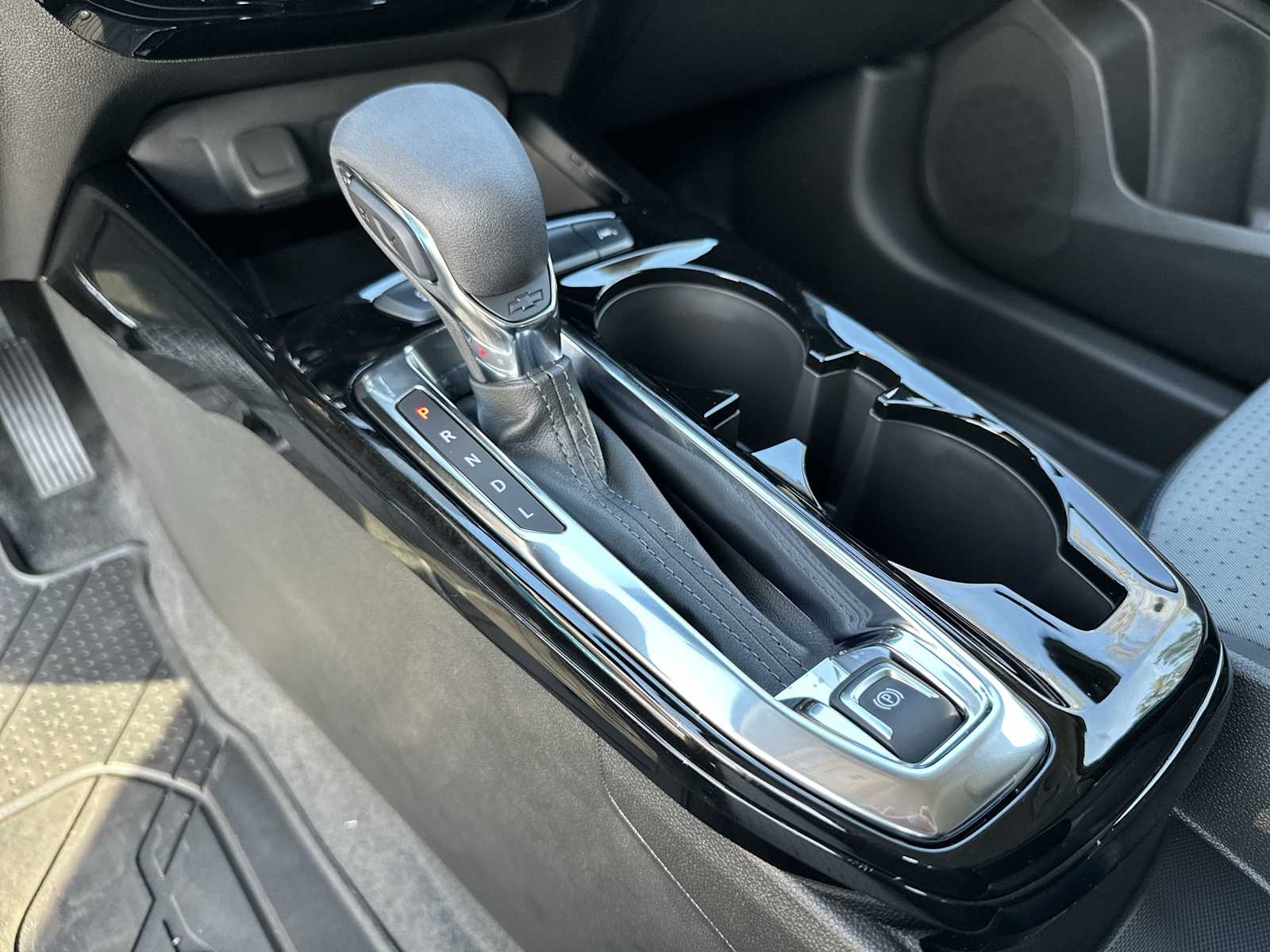 Thumbnail: 2026 Chevrolet Trax - 23