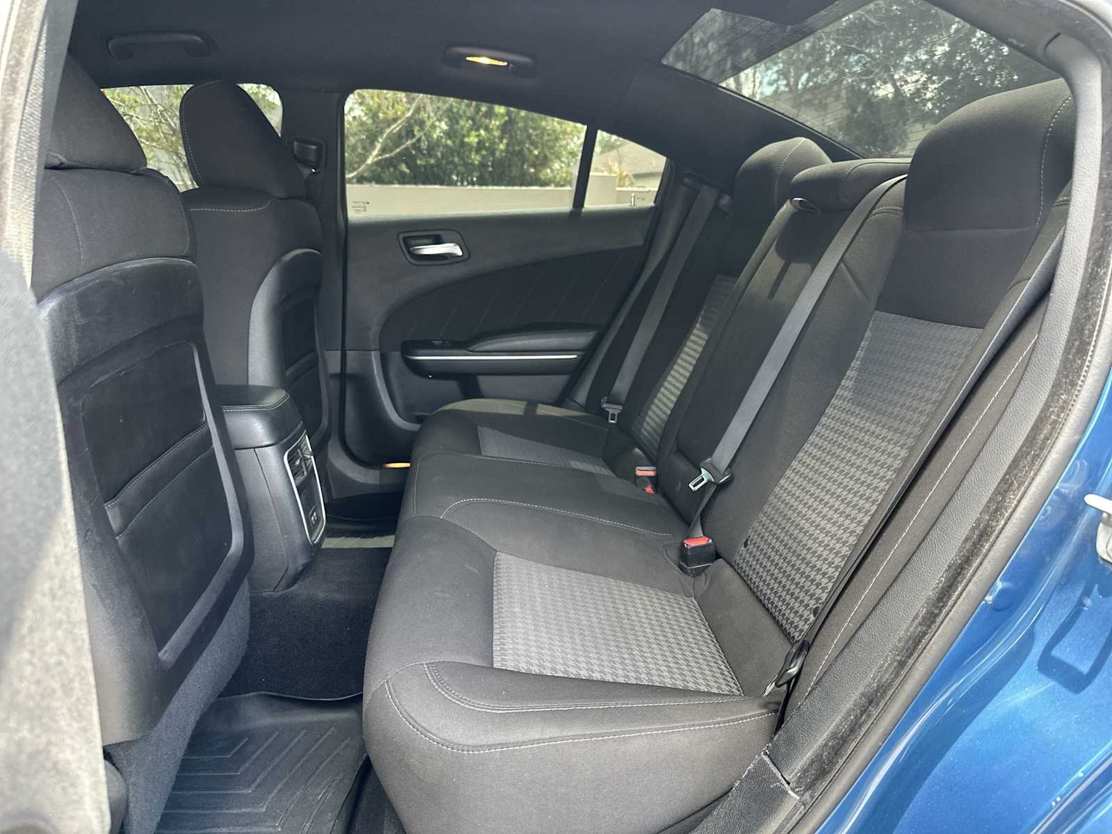 Thumbnail: 2021 Dodge Charger - 17