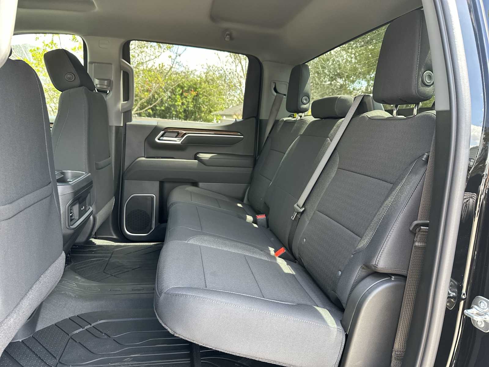 Thumbnail: 2026 Chevrolet Silverado 1500 - 17