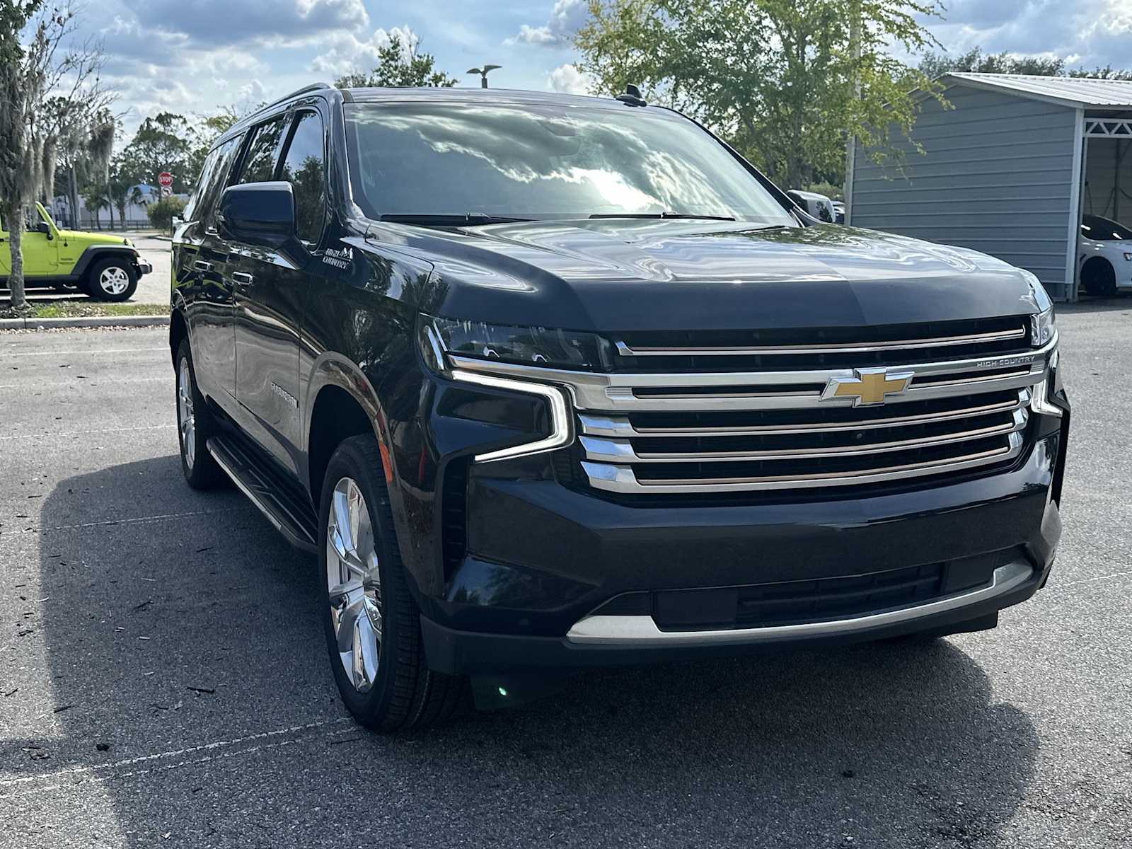 Thumbnail: 2023 Chevrolet Suburban - 8
